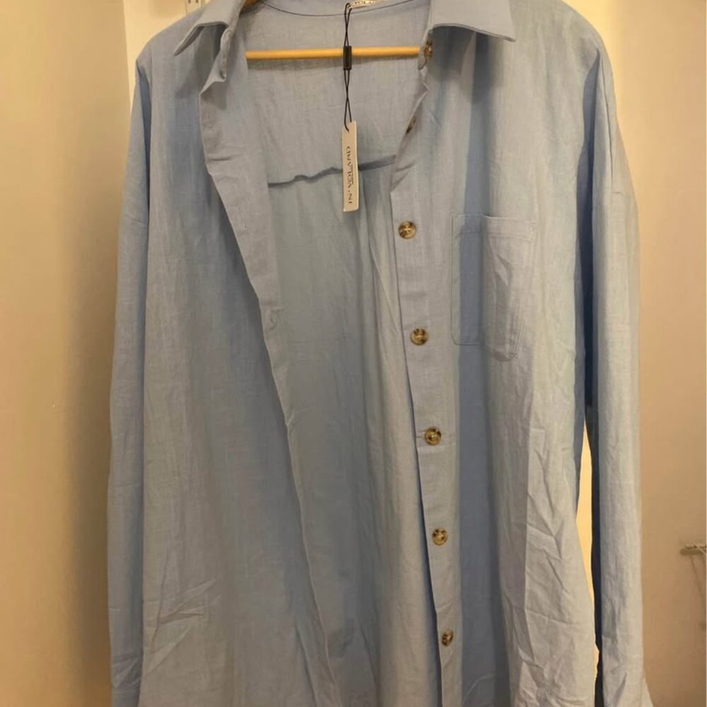 NWT (20W) Button Down Women's Light Blue Top Spring Summer Top Casual or Office